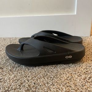 Oofos sandals
